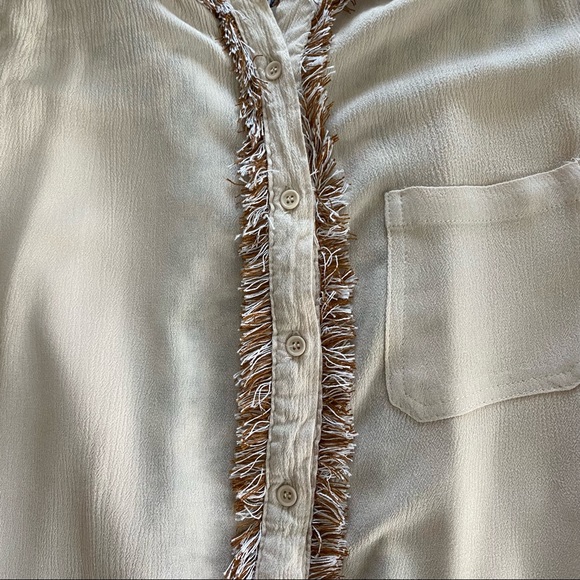 Umgee Cream Button Down Long Sleeve Shirt w/Fringe & Pattern Sz L - Picture 7 of 7